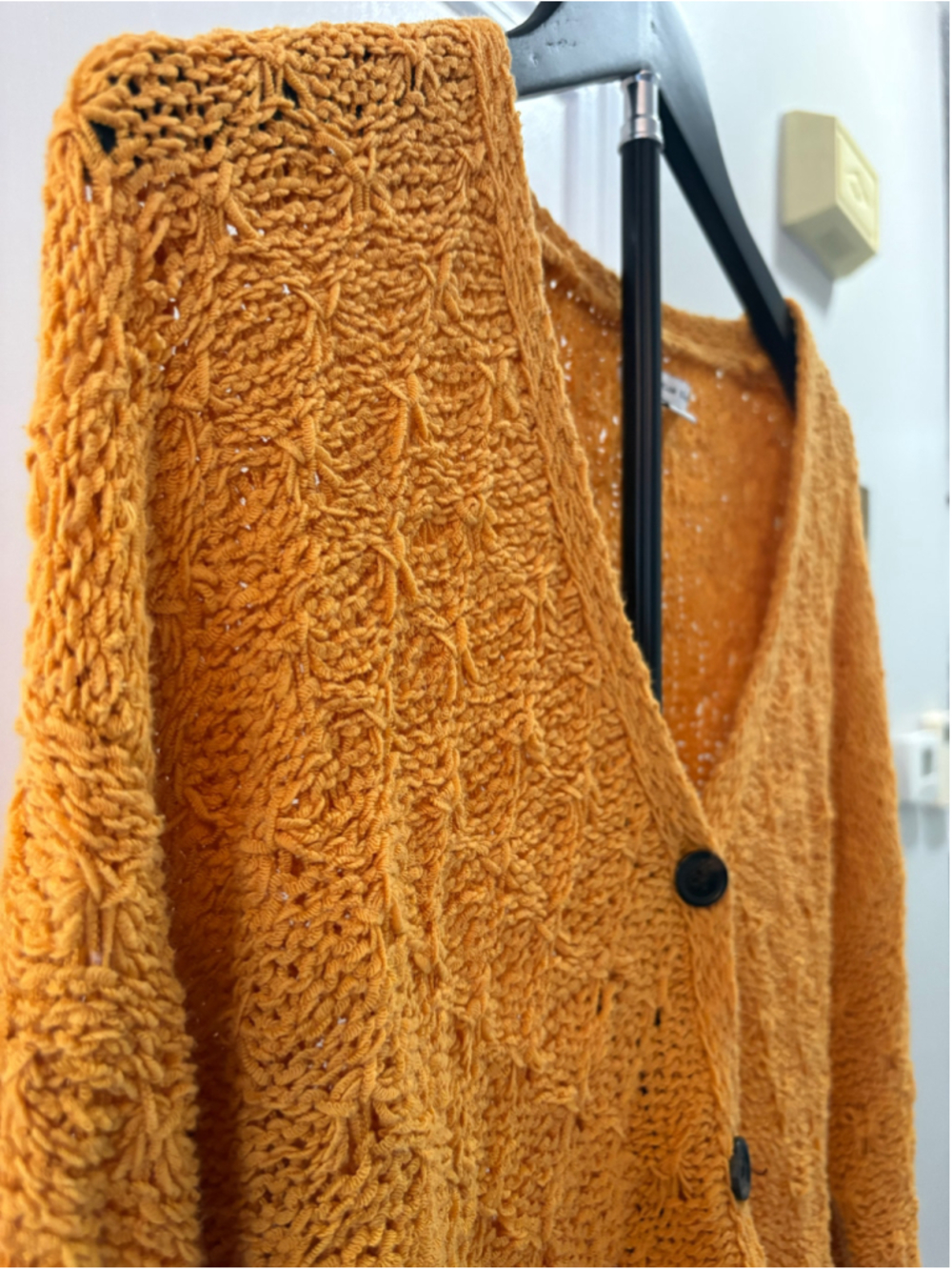 American Eagle Pointelle Knit 3-Button Cardigan Marigold Slouchy Size Small - Picture 4 of 12